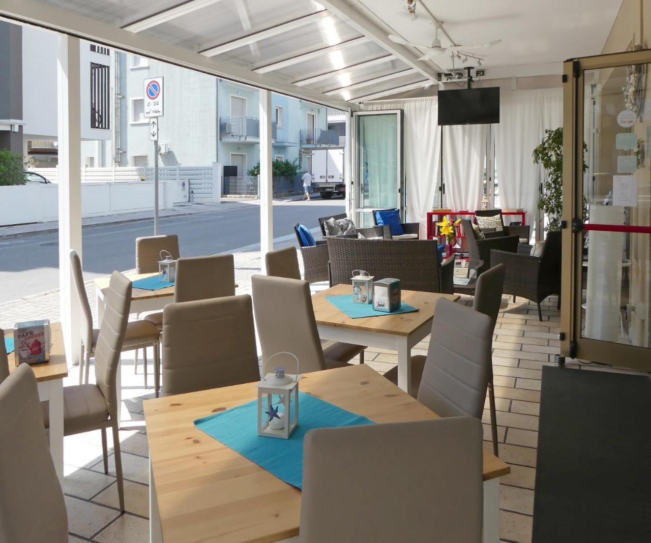Hotel Saturno Lido di Jesolo Exterior photo