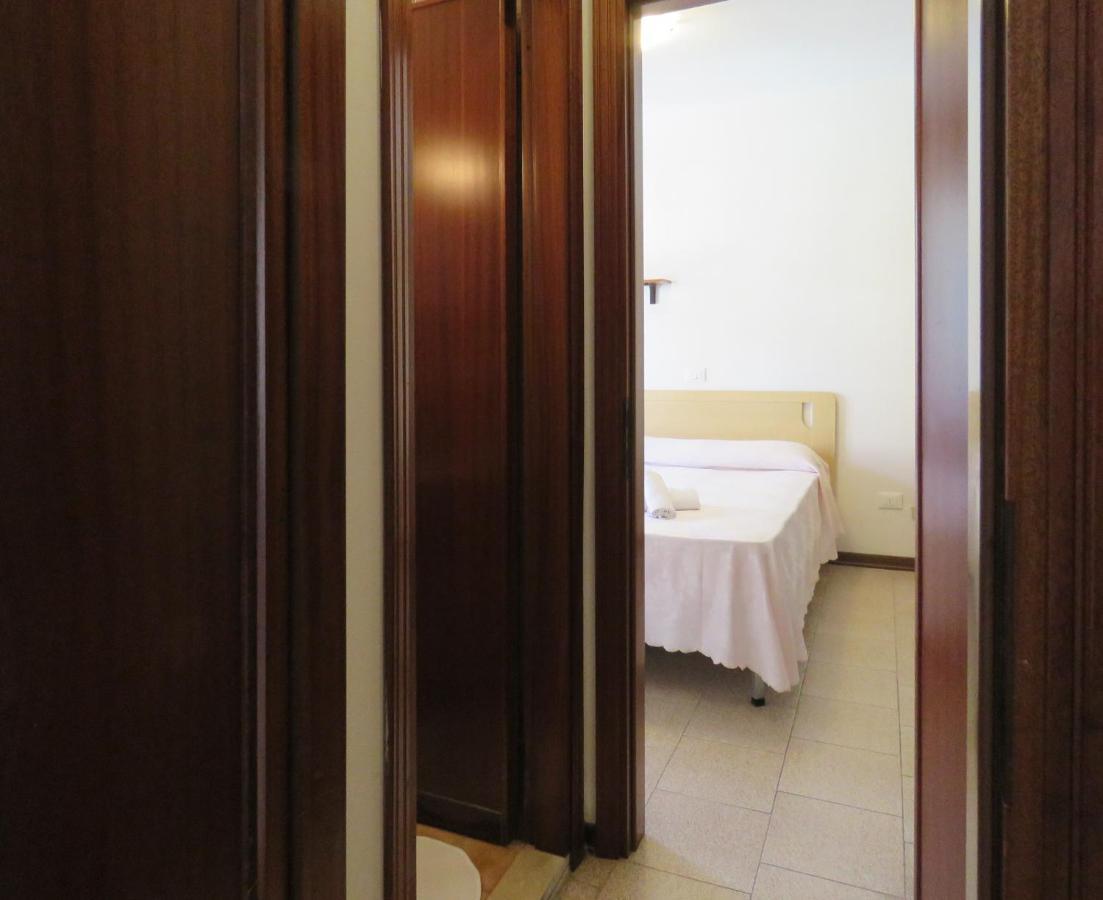Hotel Saturno Lido di Jesolo Exterior photo